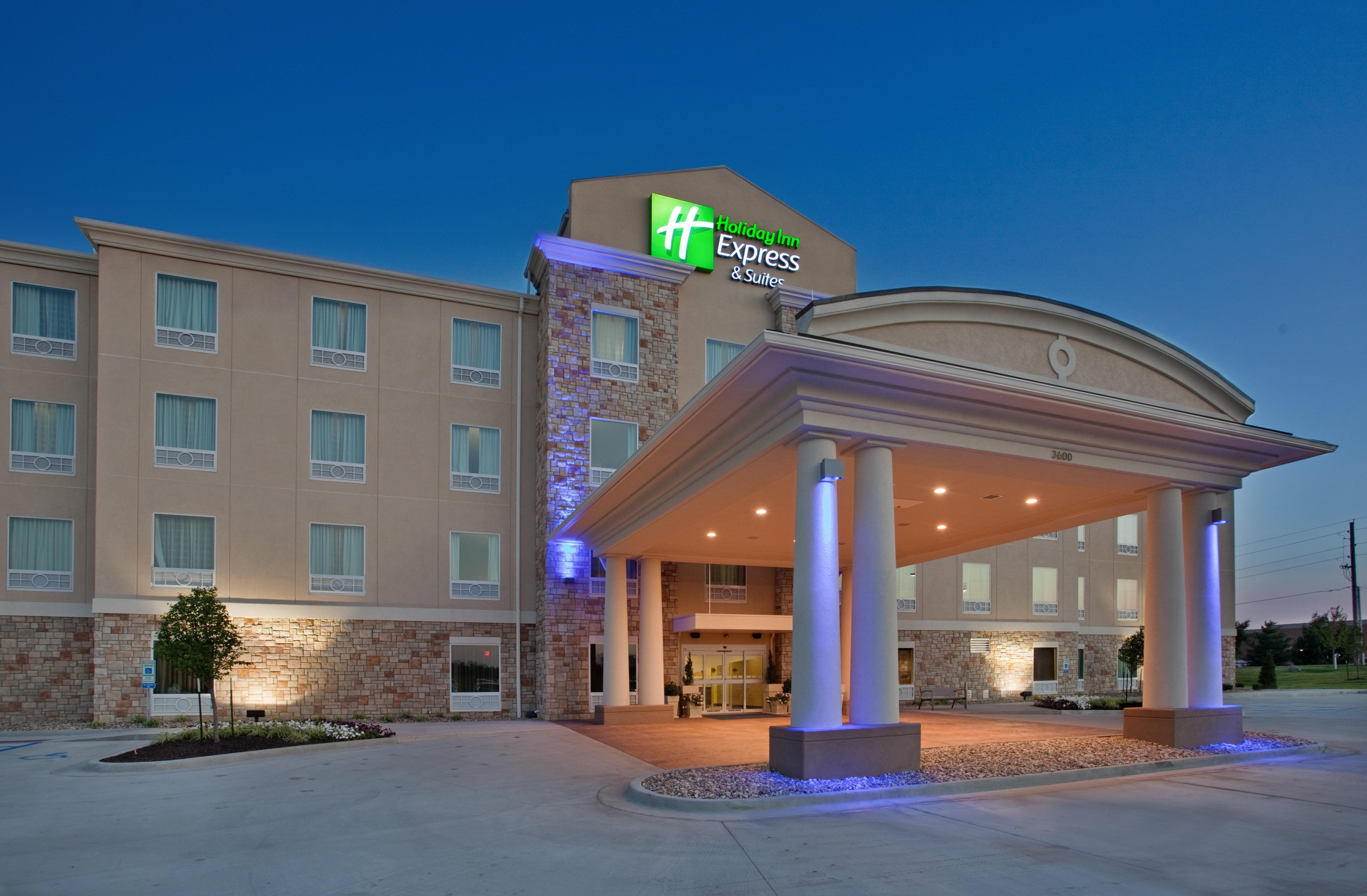 Holiday Inn Express St Joseph Saint Joseph Exterior photo
